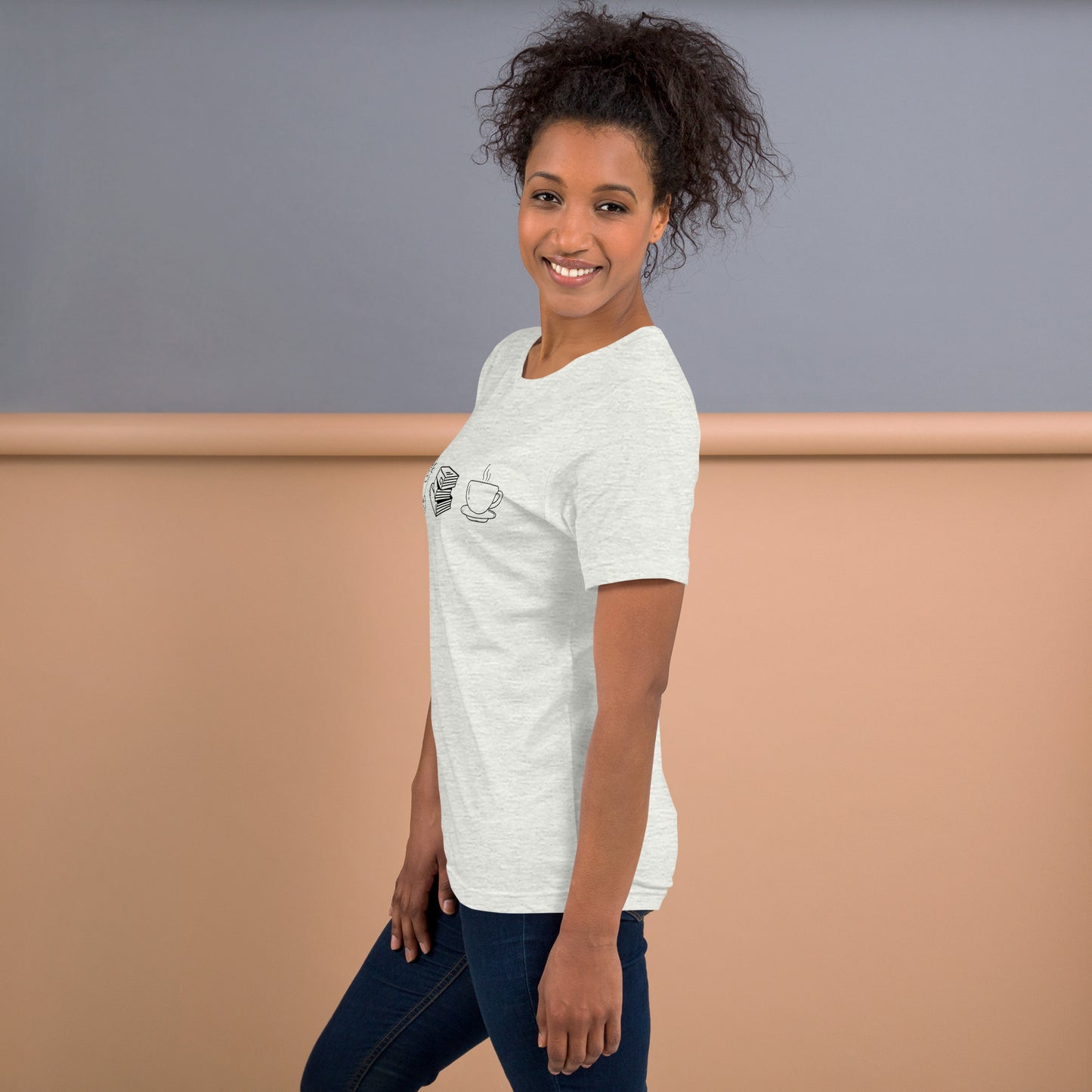 Cat Books Tea Unisex t-shirt
