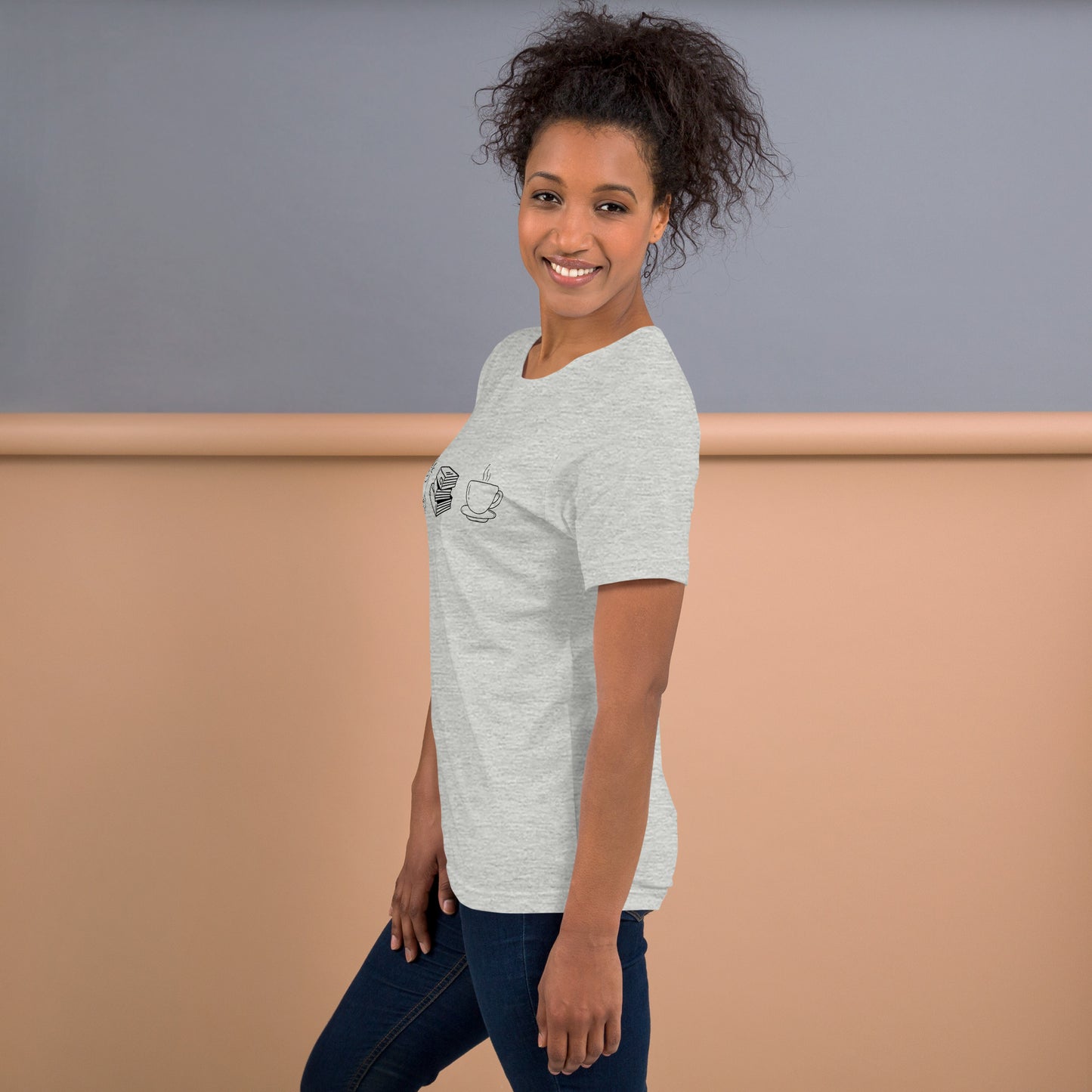 Cat Books Tea Unisex t-shirt