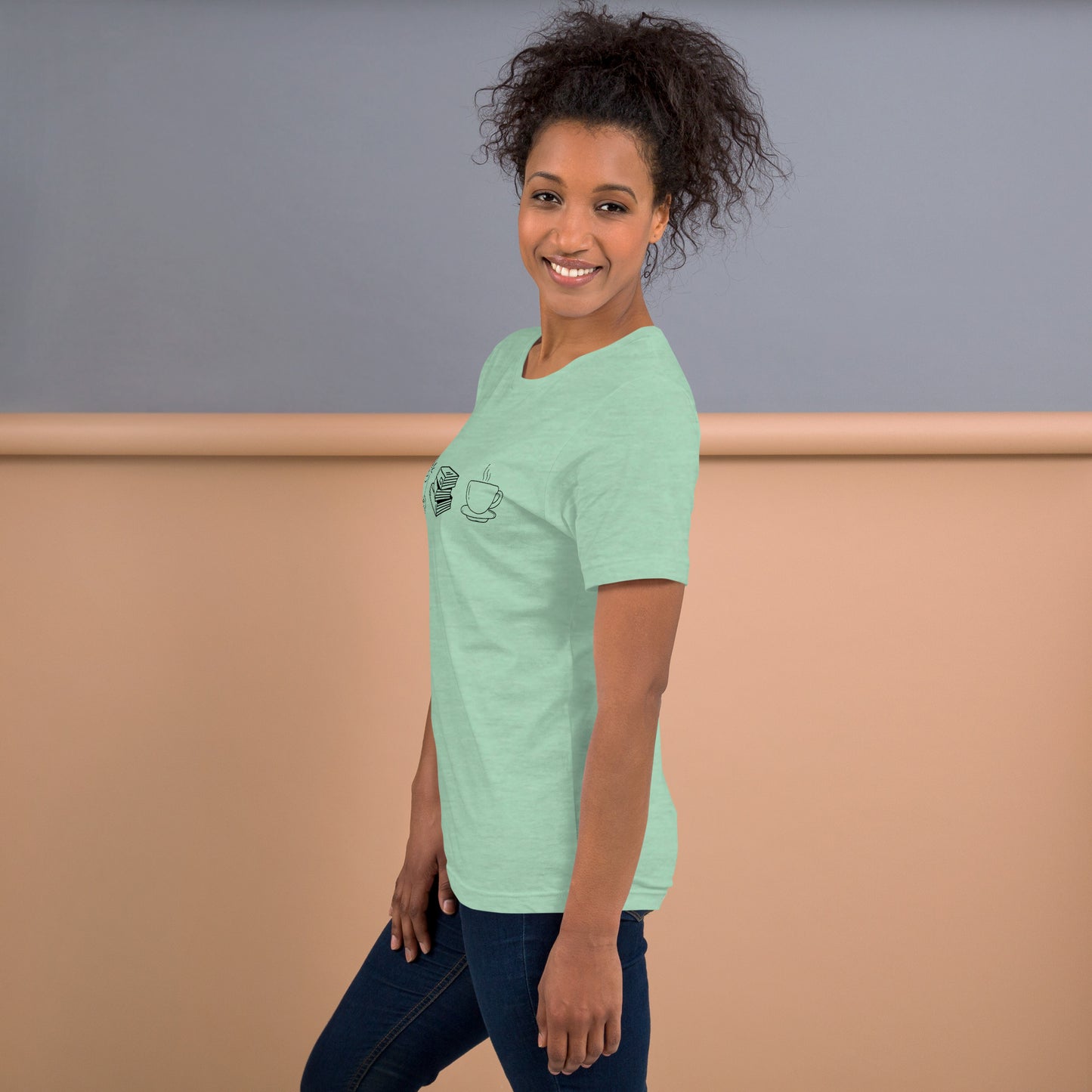 Cat Books Tea Unisex t-shirt
