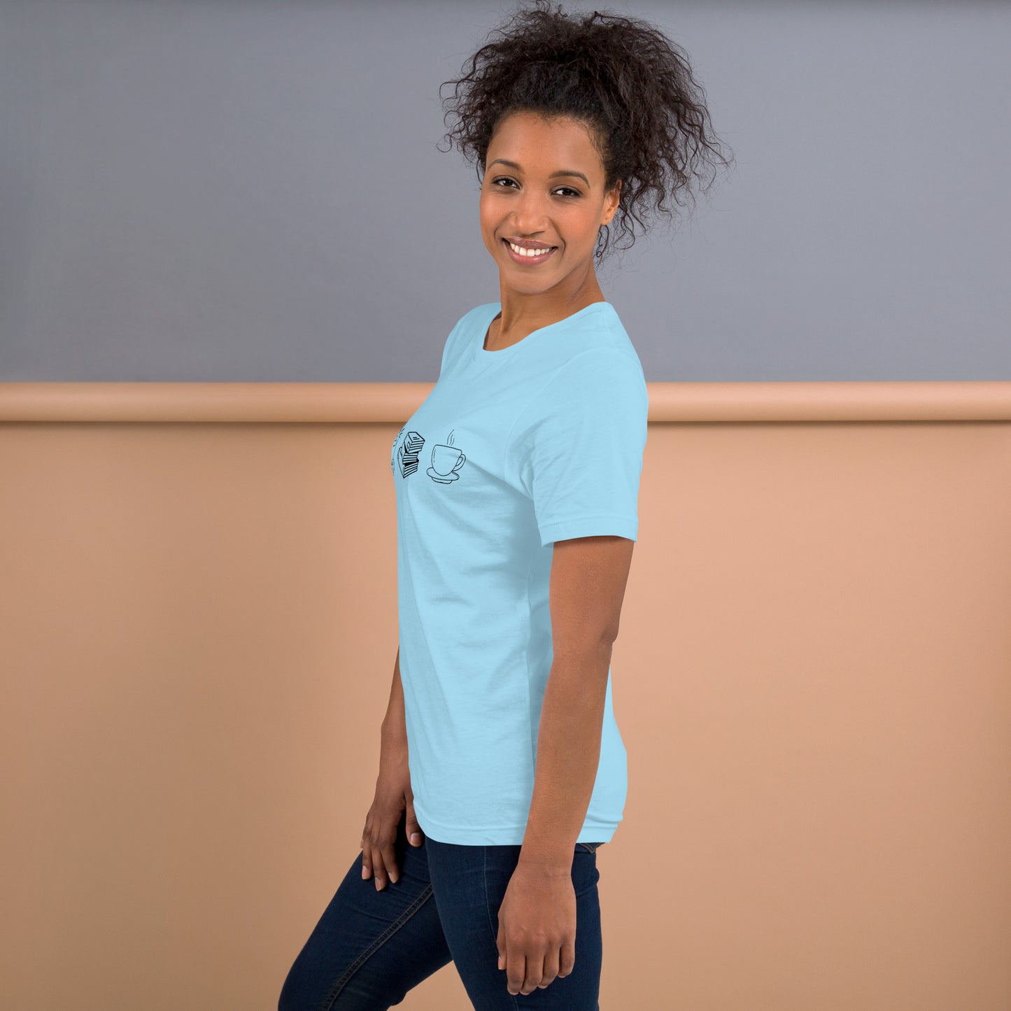 Cat Books Tea Unisex t-shirt