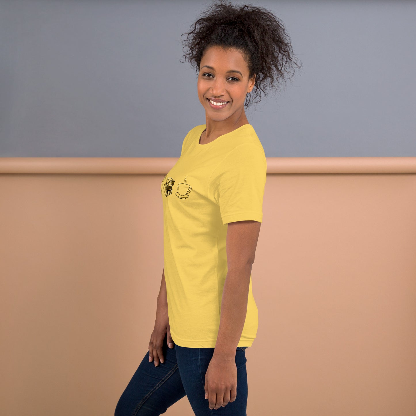 Cat Books Tea Unisex t-shirt